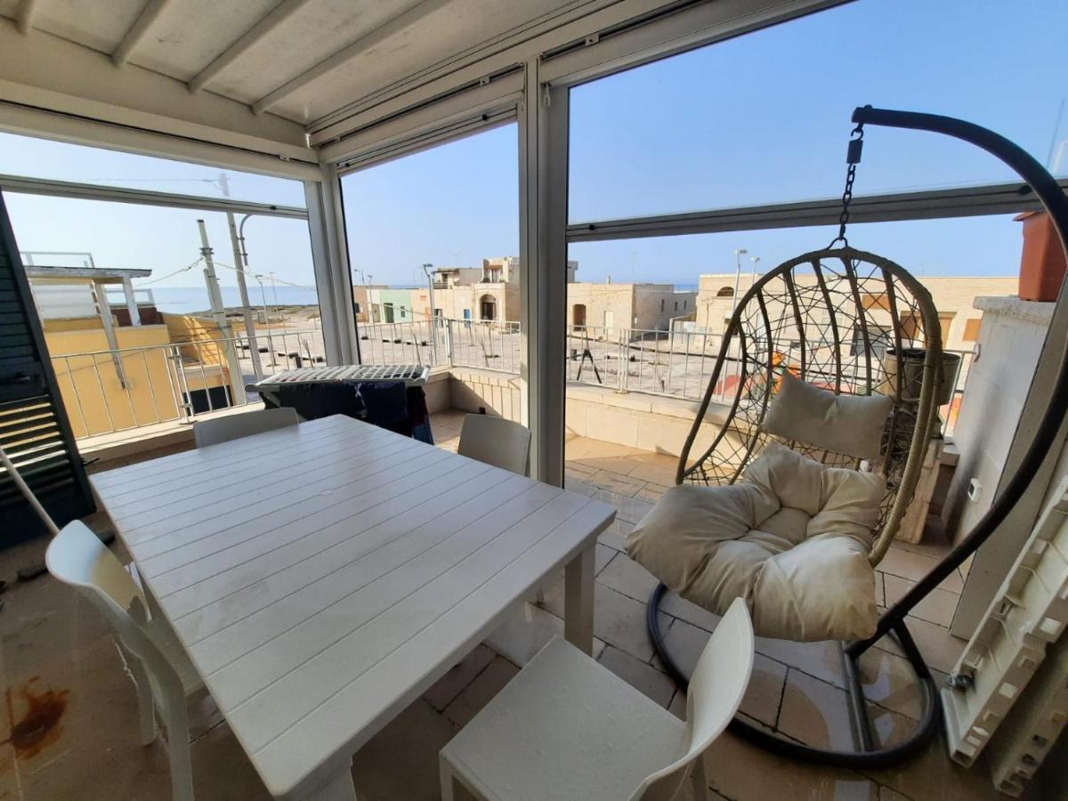 Casa Vacanze Illiria A Roca Vecchia Vicinissima Al Mare Luaran gambar