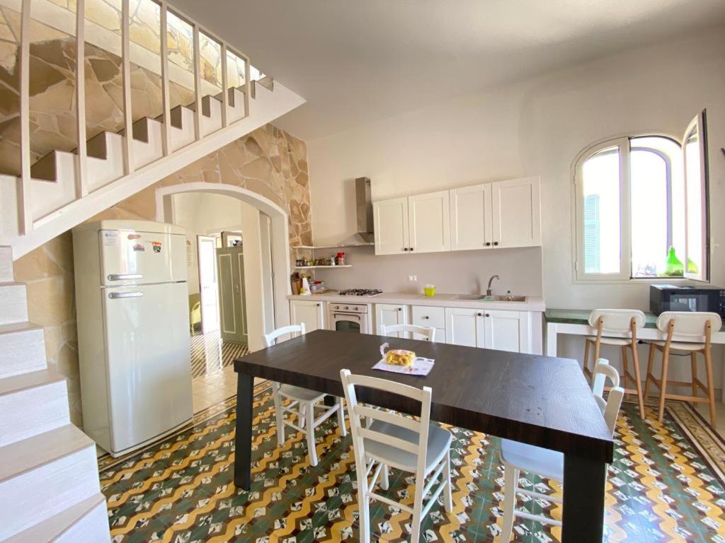 Casa Vacanze Illiria A Roca Vecchia Vicinissima Al Mare Luaran gambar